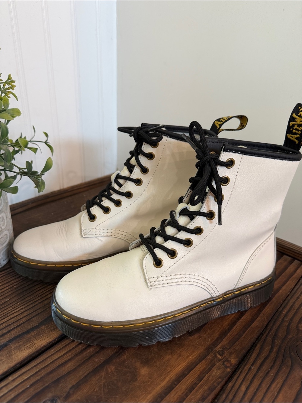 Dr Martens Zavala Combat Boots